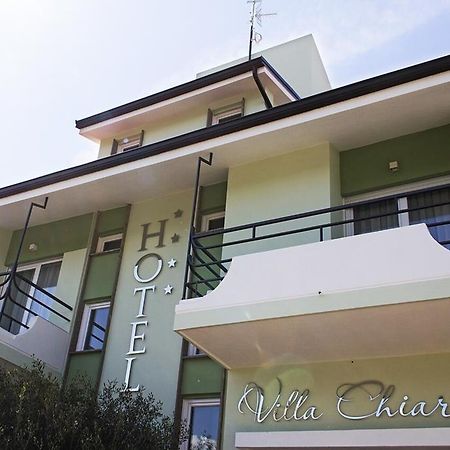 Hotel Villa Chiara Терачина Екстериор снимка